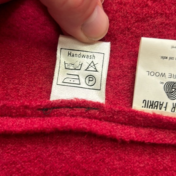 Vintage Geiger of Austria Tyrolean Wool Blazer Cardigan Red L - Picture 12 of 15